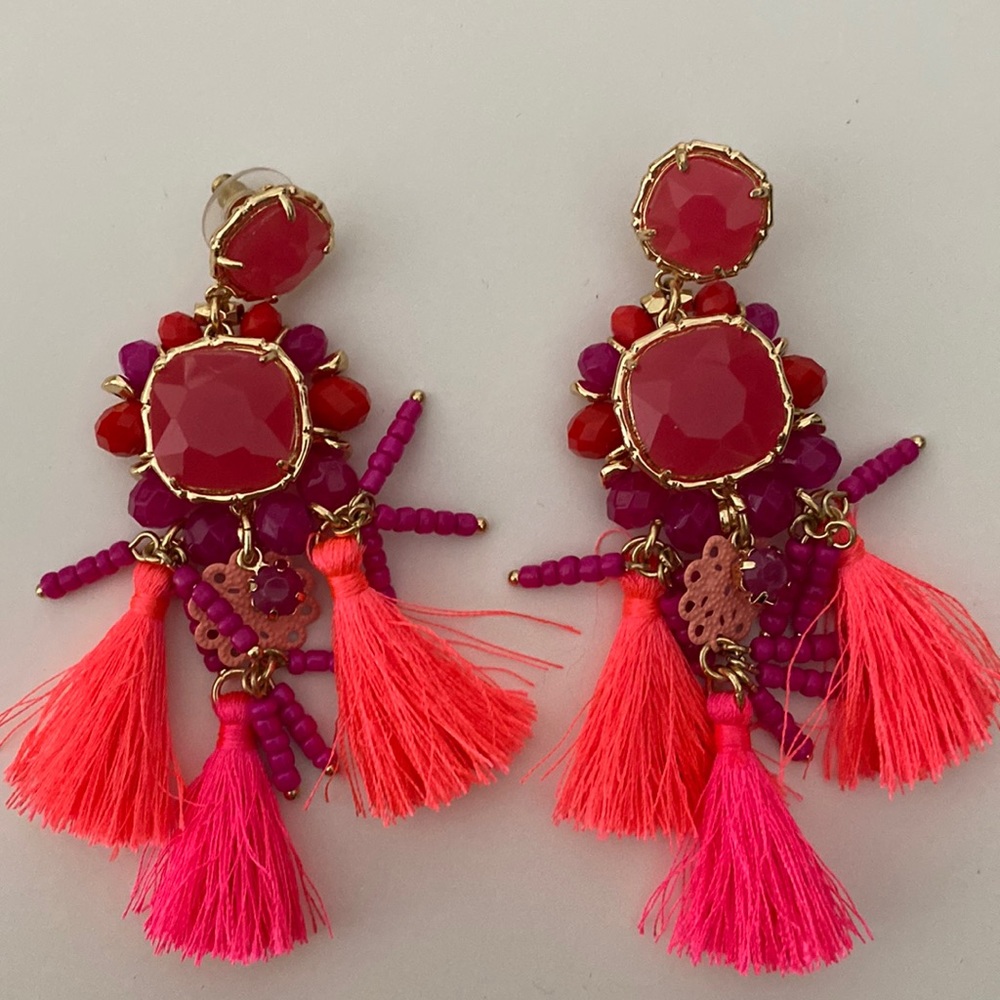 Like new island exotic Lilly Pulitzer earrings